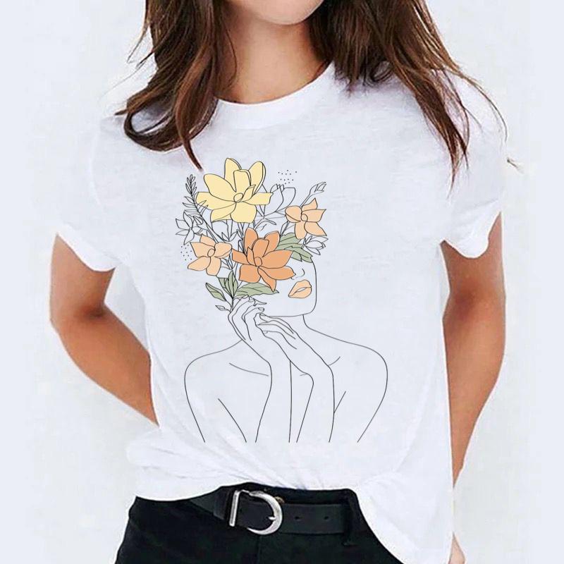 Tricou Flower On Head